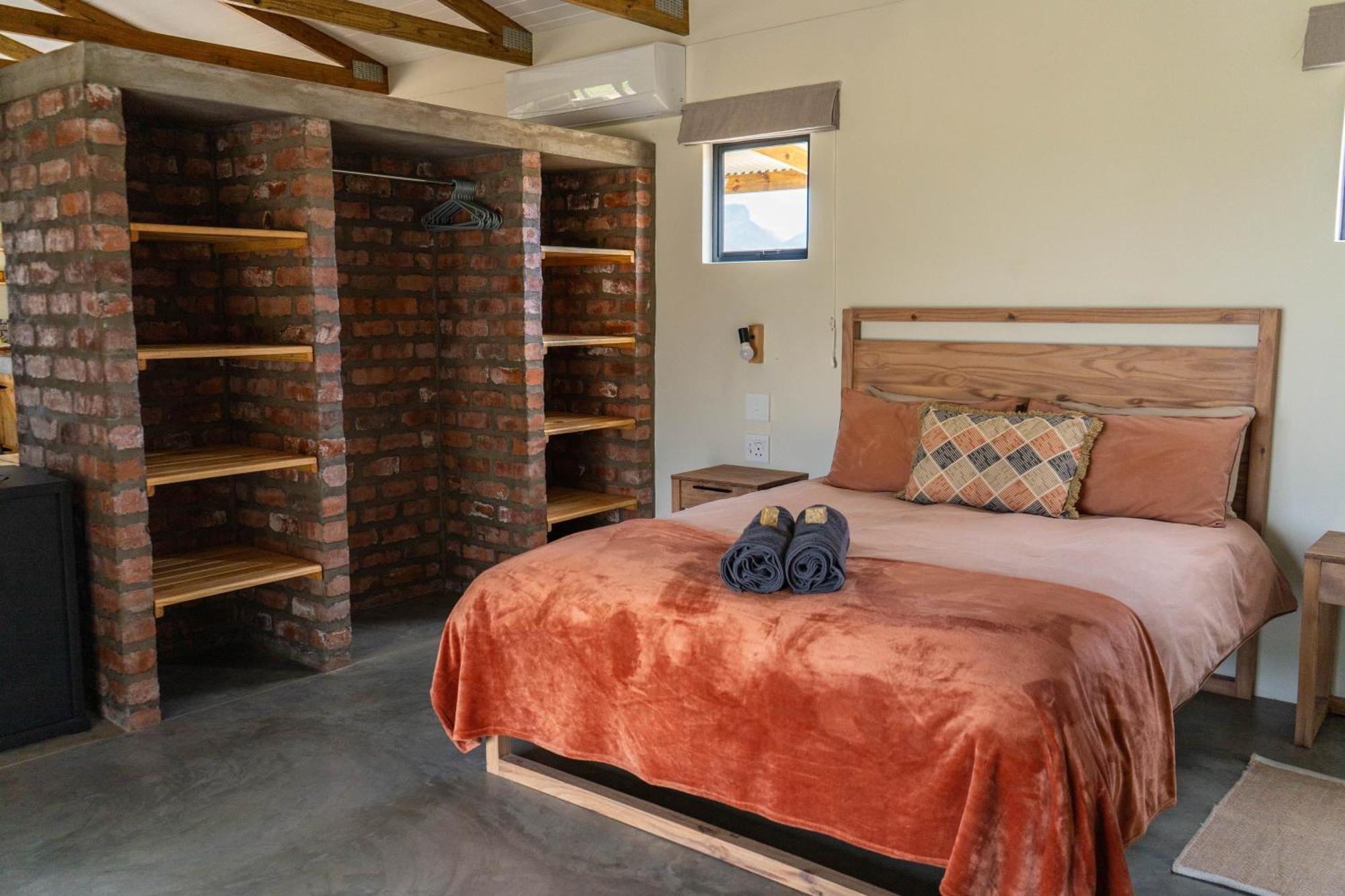 Вилла Alpha Excelsior Guest Farm Клануильям Экстерьер фото