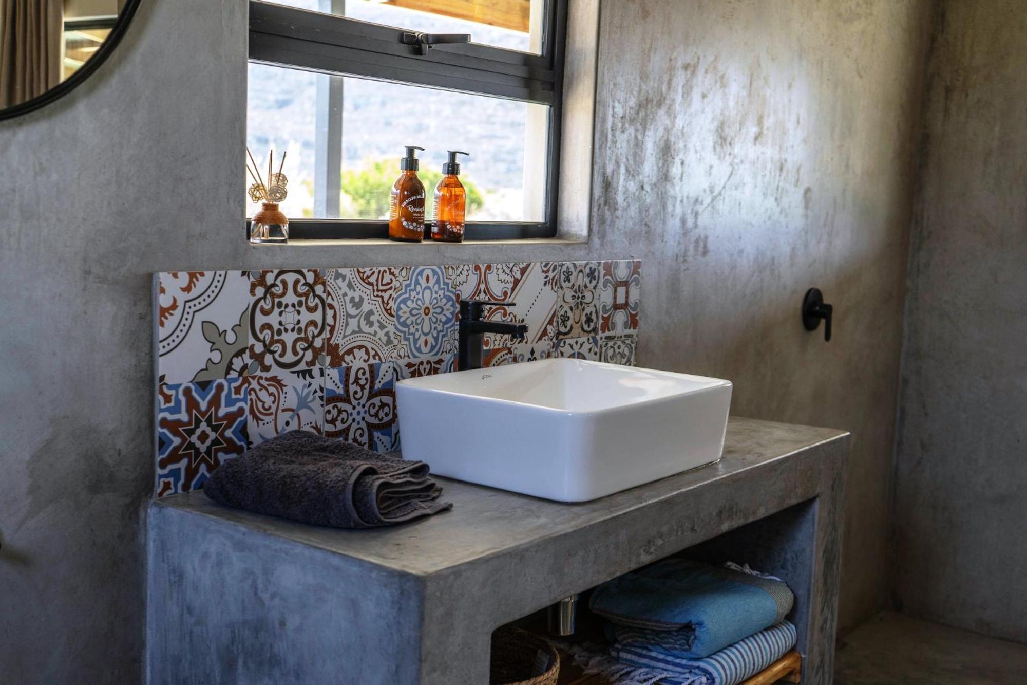 Вилла Alpha Excelsior Guest Farm Клануильям Экстерьер фото