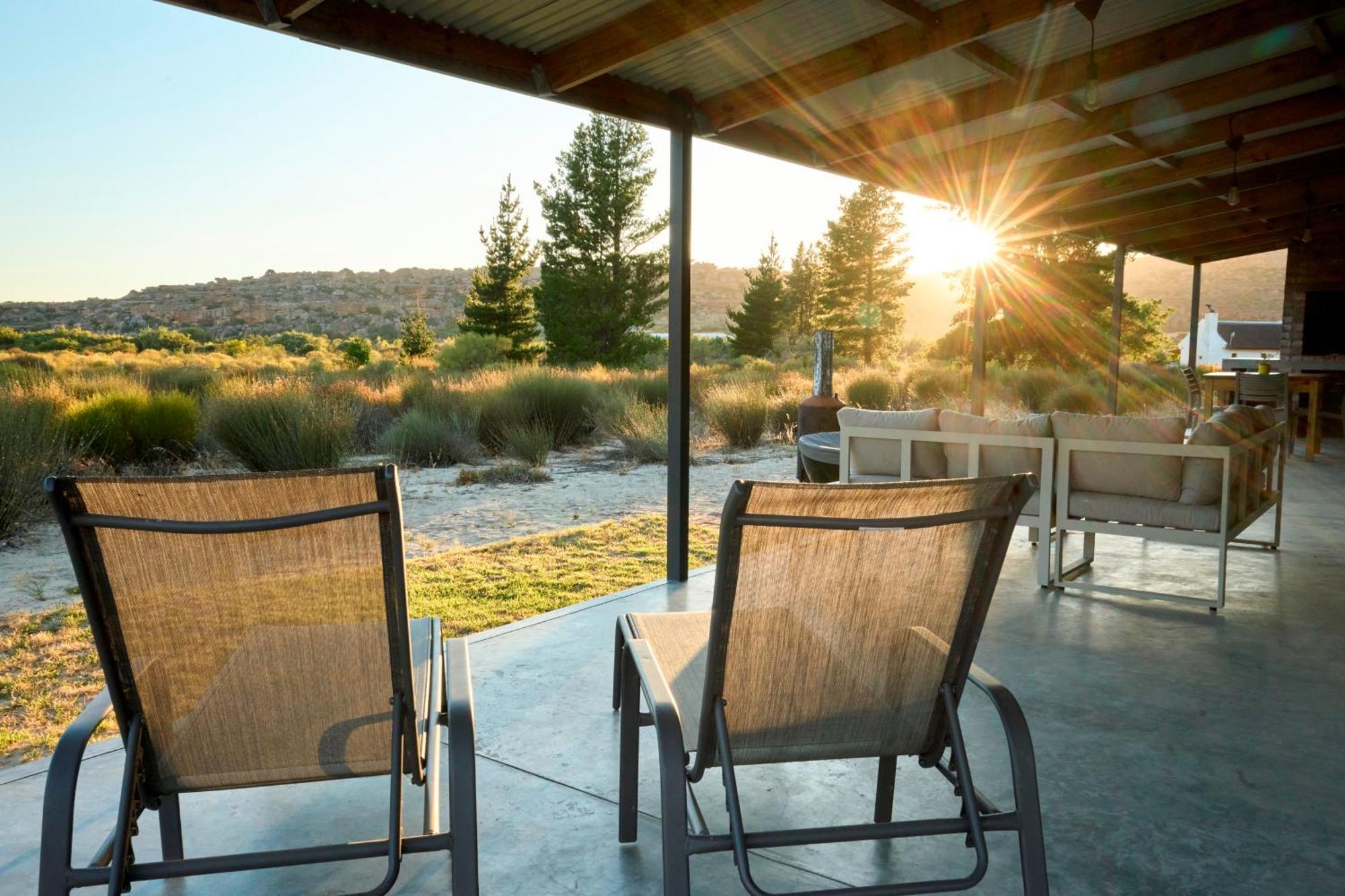 Вилла Alpha Excelsior Guest Farm Клануильям Экстерьер фото